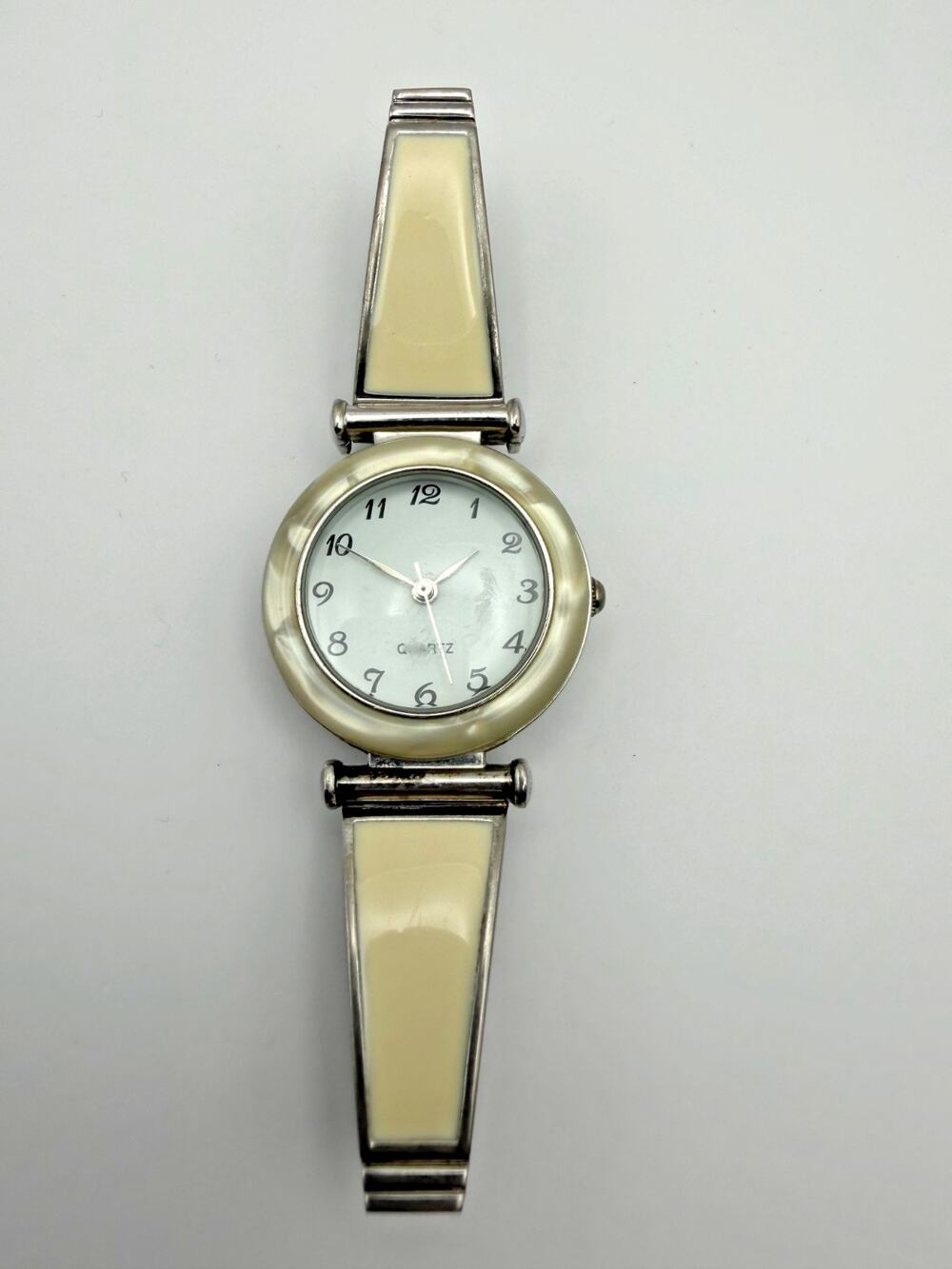 Vintage Avon Women's Bangle Cuff Watch – Model 43799KMT